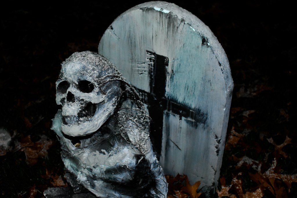 Handmade Howell Hauntings